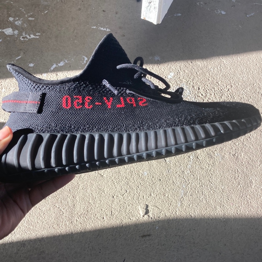 Yeezy Boost 350 V2 ‘Bred’